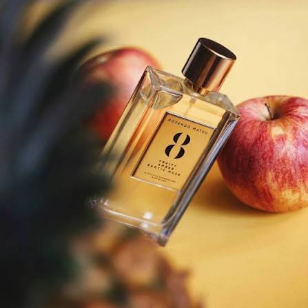 Rosendo Mateu Nº 8 Fruity, Amber, Exotic Musk Rosendo Mateu Olfactive Expressions